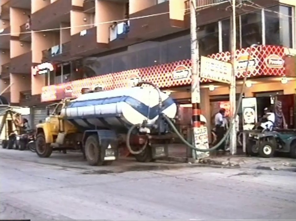 Water Tanker outside hotel, San Andres
